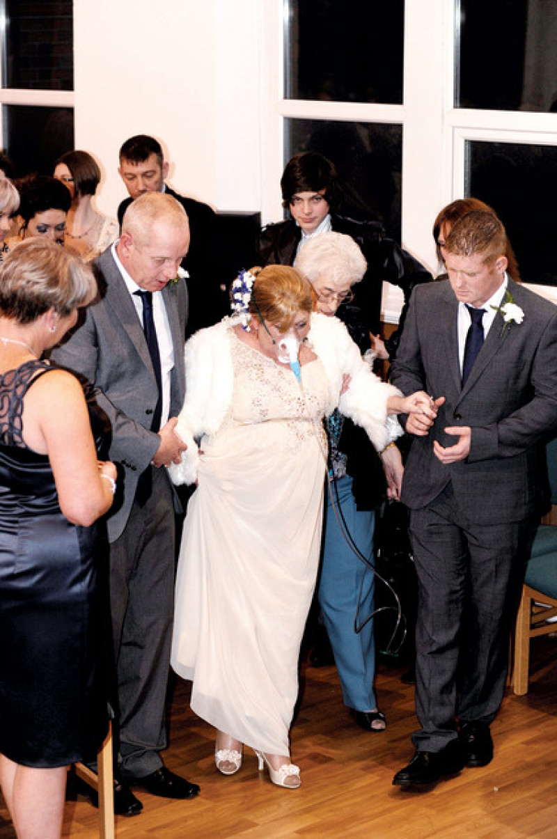 Main image for Brave Dawn fulfils 'last wish' and walks down aisle with Kevin