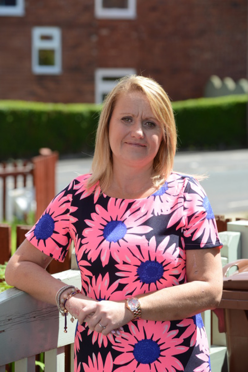 Main image for Barnsley woman in decade wait for new kidney