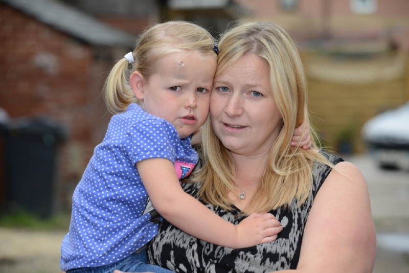 Main image for Mum brands road 'a disgrace'