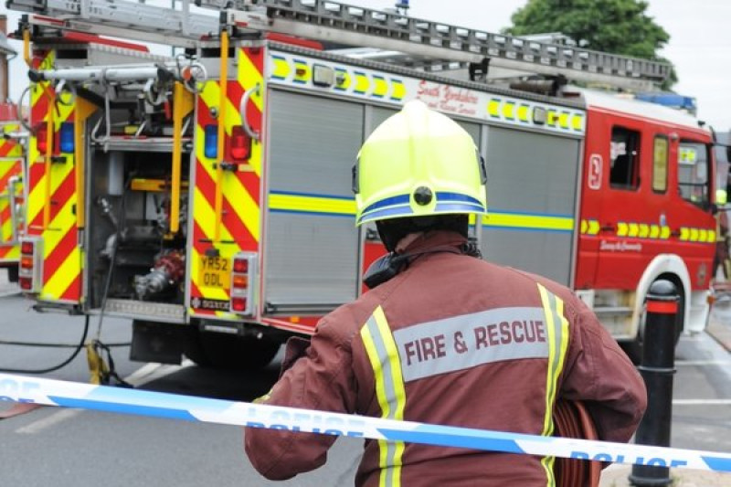 Main image for Shop fire causes people to be evacuated from flats