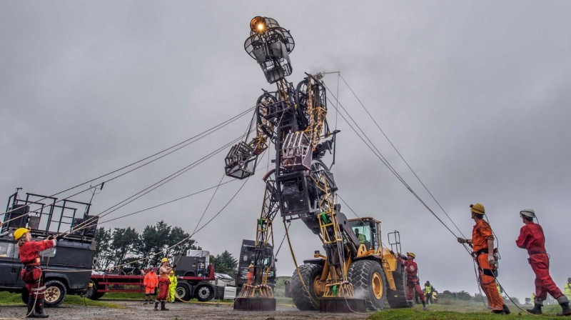 Main image for Massive mechanical puppet coming to Barnsley