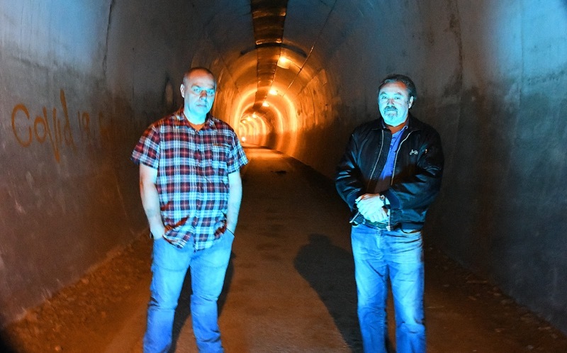 Main image for Haunted hotspots probed by ghost hunters