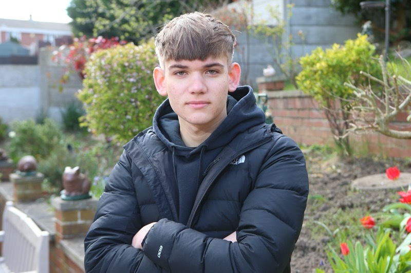 Main image for Teen speaks out following ‘terrifying’ vape ordeal