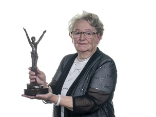 Beryl Fairclough with her Proud of Barnsley award in 2022.