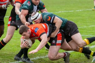 Dearne win opening game 32-22 Image