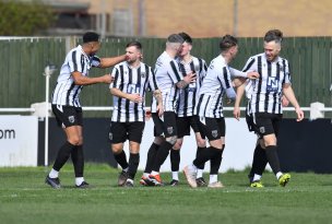 Church win 4-0 to stay in play-off hunt Image
