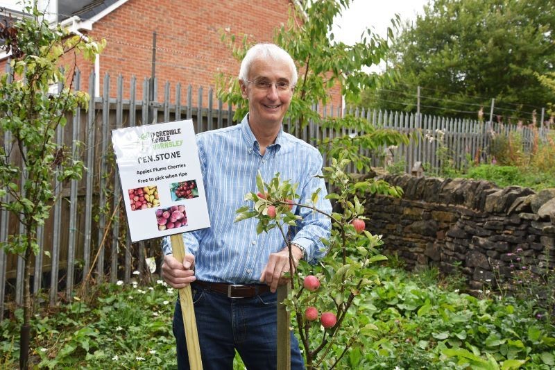 Main image for Councillor in push to urge use of community growing scheme