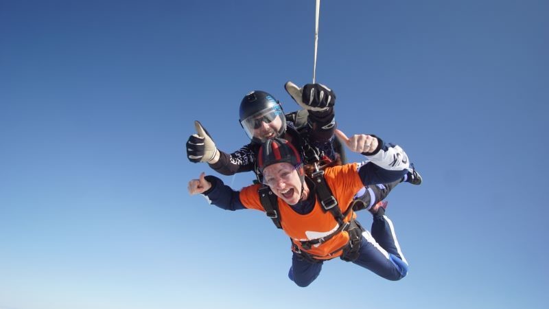 Main image for Parachute drama unfolds on charity skydive