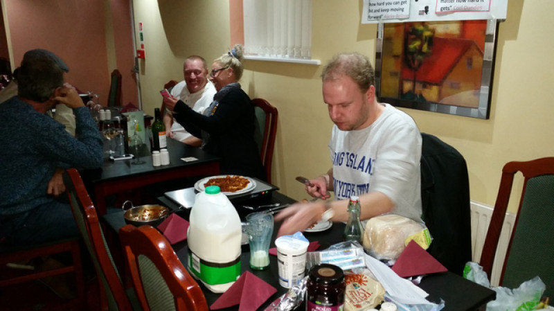 Main image for Dodworth man takes on curry challenge for charity
