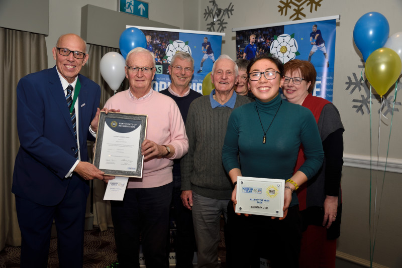 Main image for Barnsley Tennis Club given Yorkshire LTA award