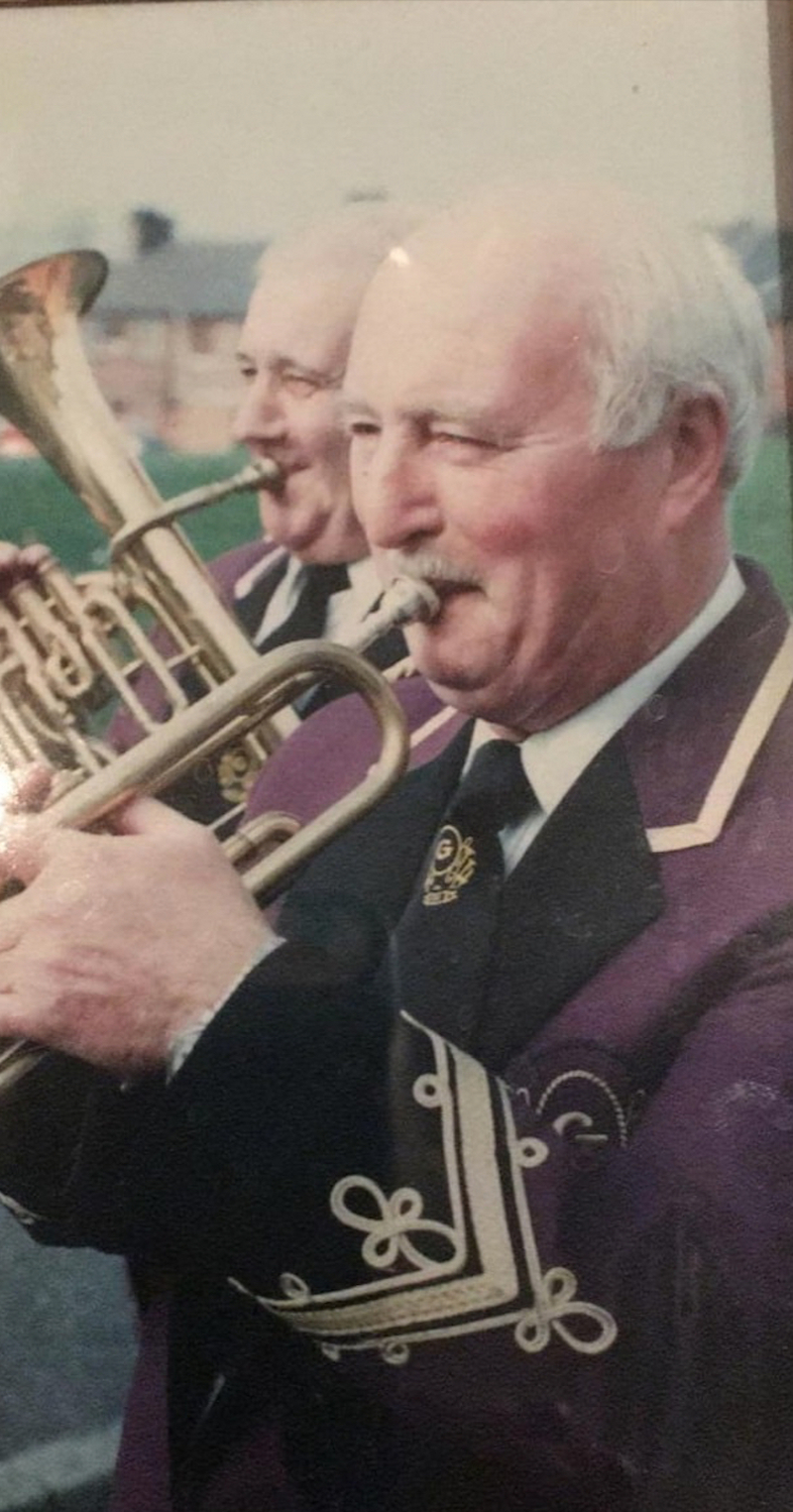 Main image for Tributes paid to famous band’s veteran