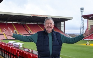 Main image for Reds hero Barry aims to inspire older generation