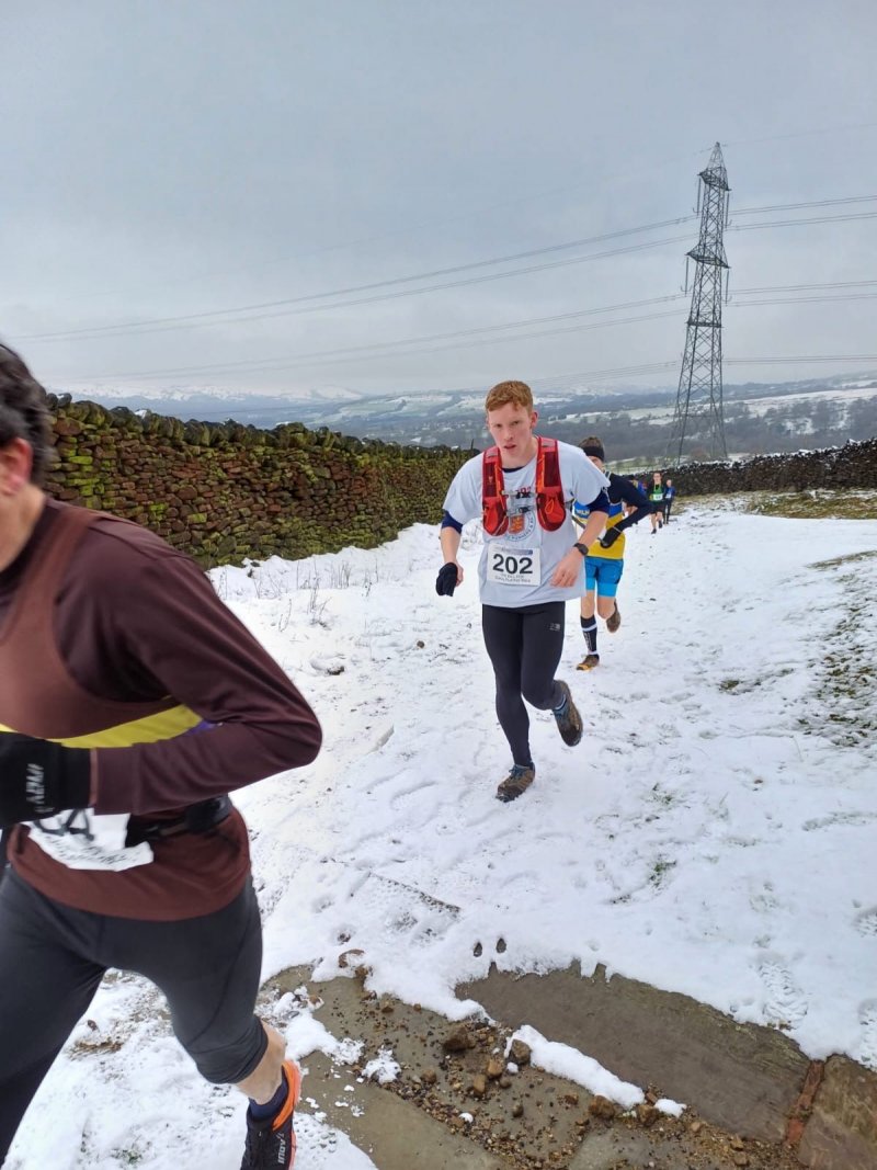 Main image for Barnsley runners take on snowy Gravy Pud race while others enjoy success abroad