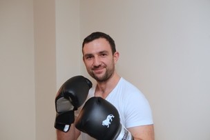 Main image for Cancer survivor to take on boxing challenge