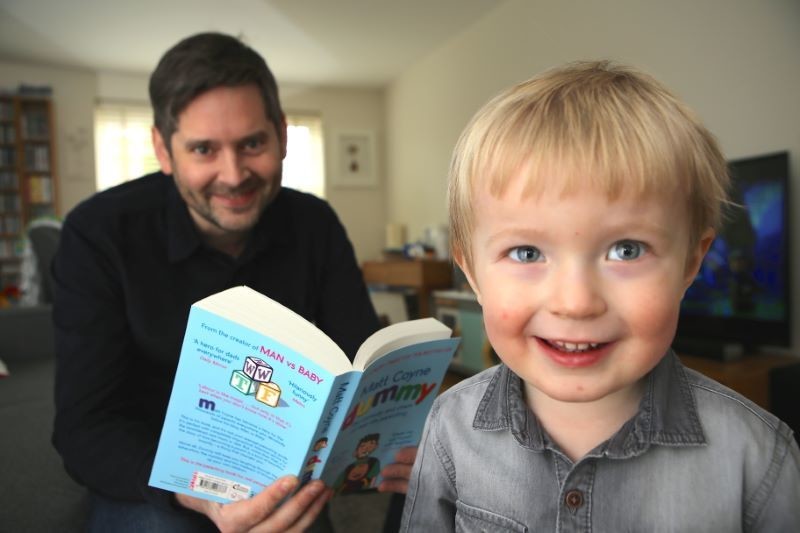 Main image for Dad blogger turned author an internet hit