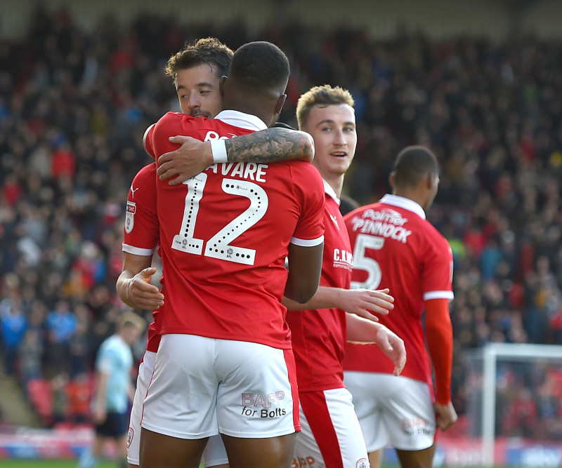 Main image for Thiam and Pinillos could follow Cavare out of Oakwell 