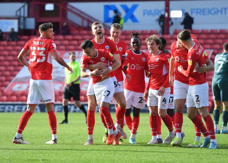 Main image for Barnsley record first back-to-back wins of season as they triumph over Middlesbrough