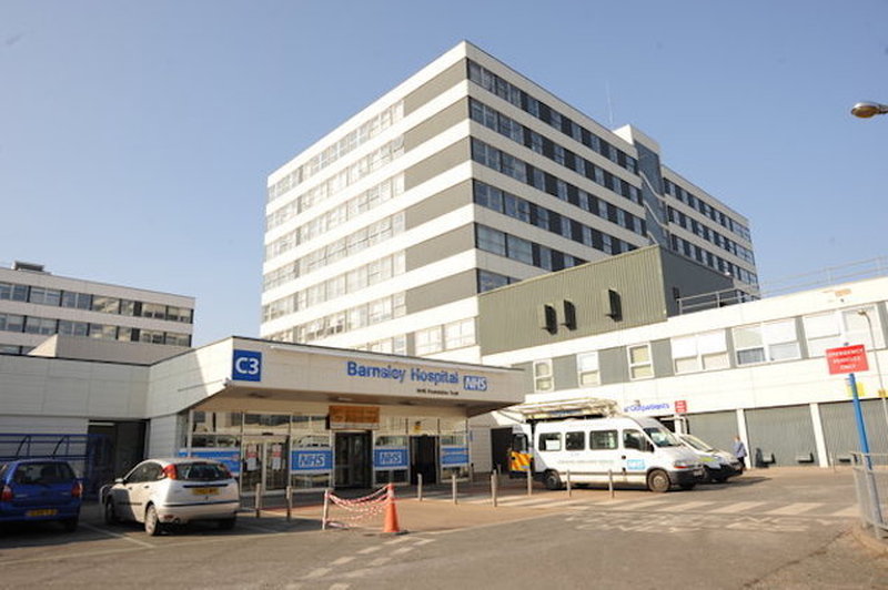 Main image for Hundreds of hospital staff on sick leave