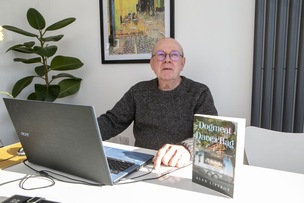 New Book: Alan Liptrott with his new book. Picture Shaun Colborn PD091802