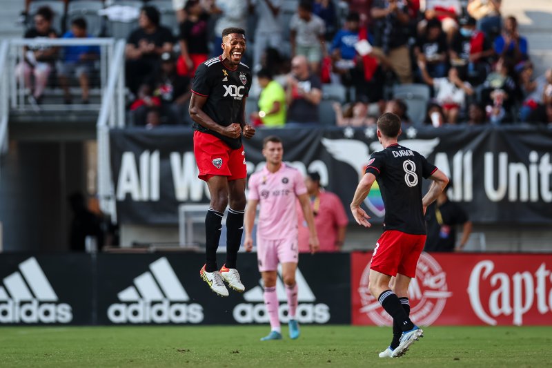 Donovan Pines, left. Picture: Getty Images