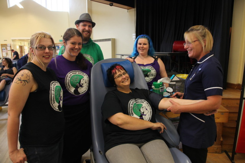 Main image for Roller derby team gives blood to help member