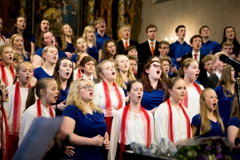 Main image for Barnsley Youth Choir wows audiences in Sweden