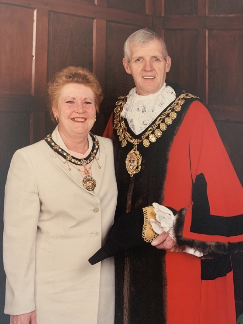 Main image for Tributes paid to ex-Mayoress