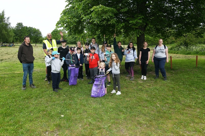 Main image for Scout members join litter-picking event