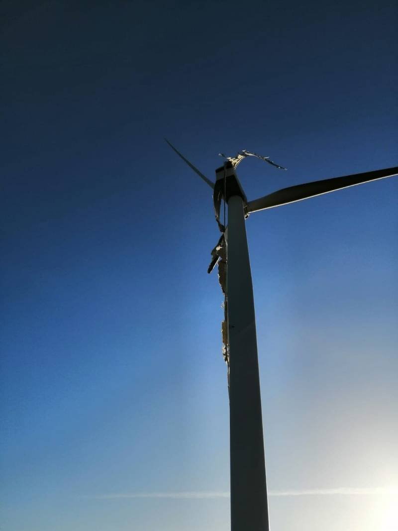 Main image for Turbine failure sees wind farm shut down