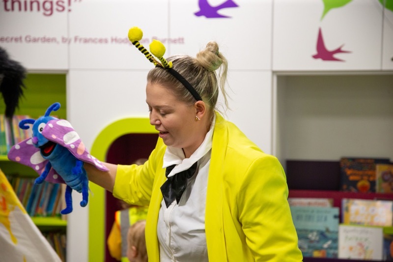 BEE KIND: A theatre company was in attendance at Royston Library spreading the message of kindness to young and old. Picture Shaun Colborn PD093005