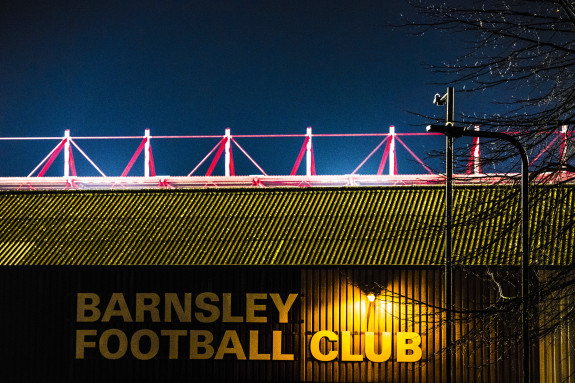 Reds freeze season ticket prices Image