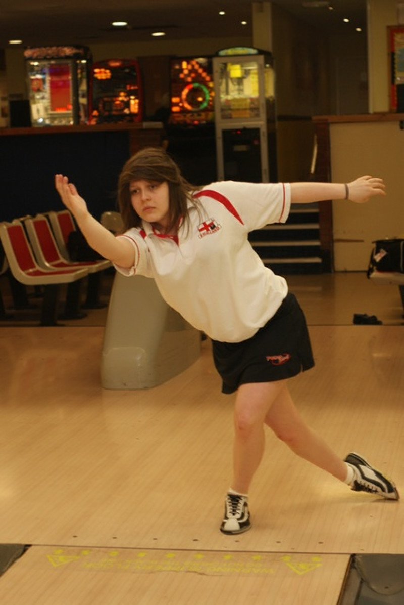 Main image for Champion bowler 'overwhelmed' by nomination
