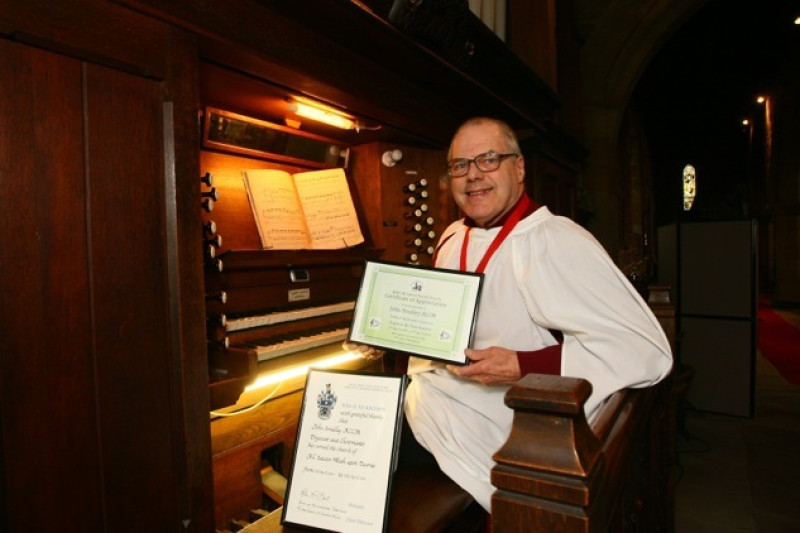 Main image for Organist celebrates 50th anniversary