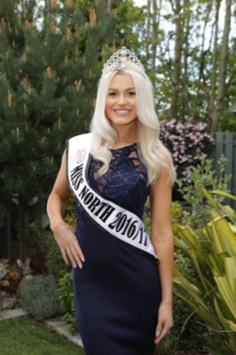 Main image for Beauty queen follows family legacy