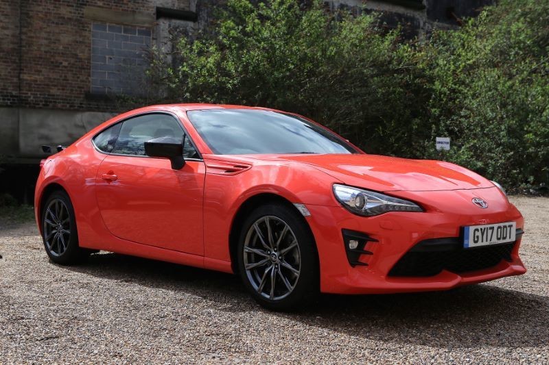 Main image for Toyota goes brave and bold with GT86