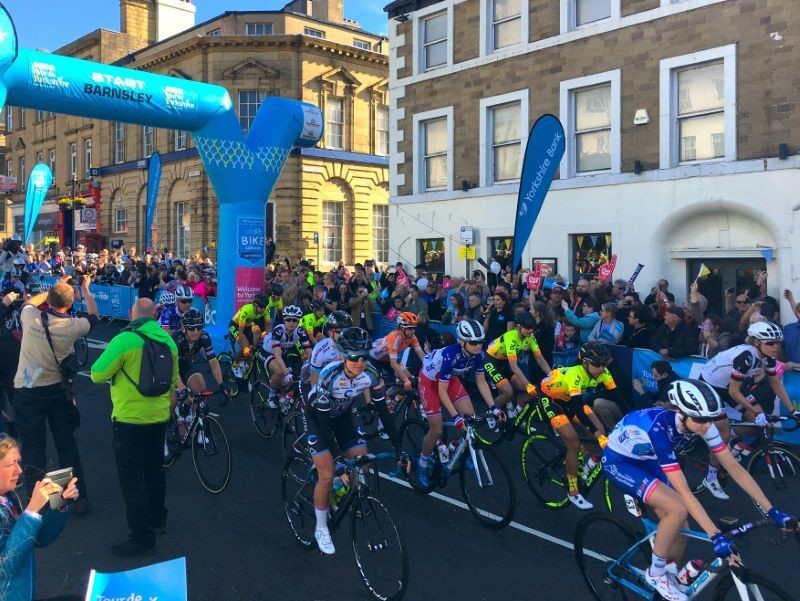 Main image for Sunny start to the Tour de Yorkshire