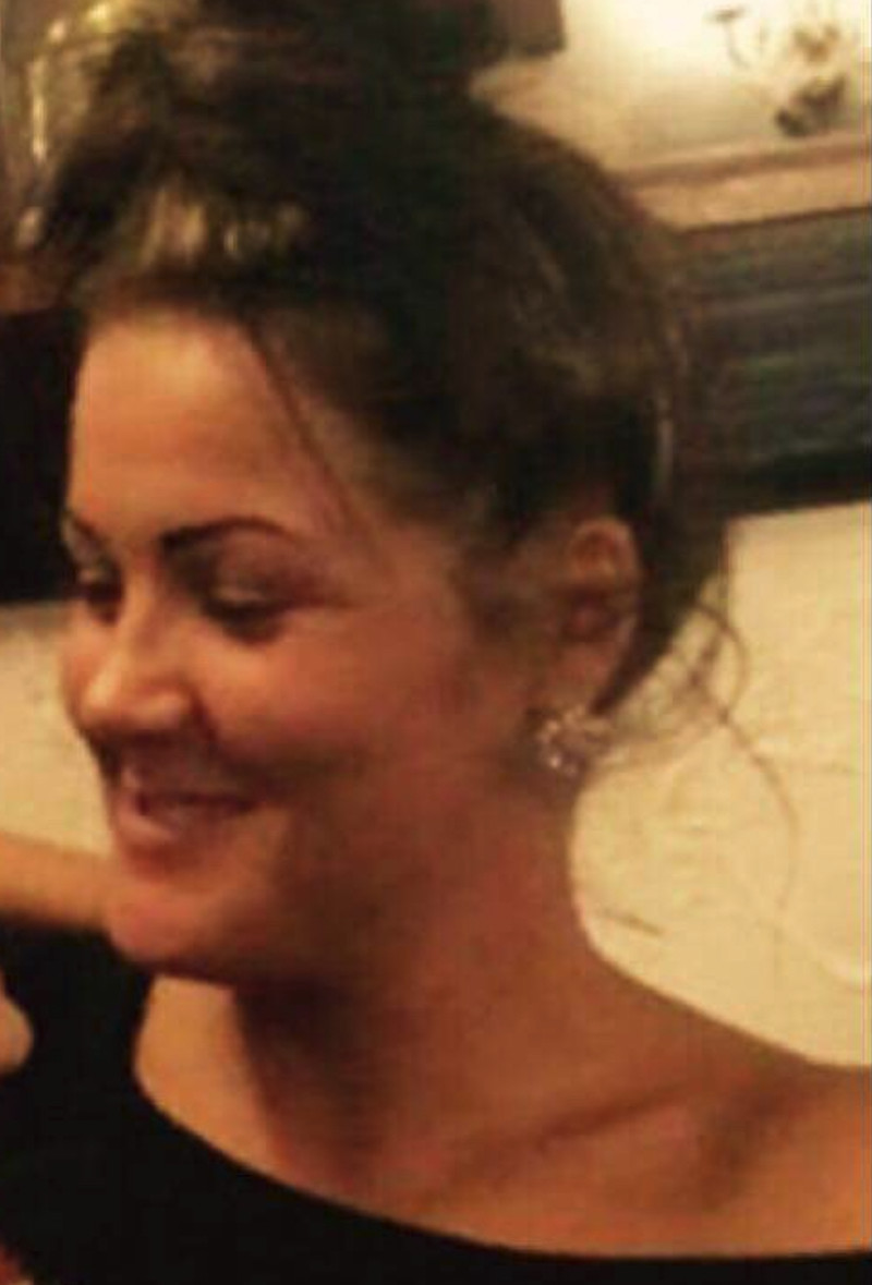 Main image for Tributes to mum after inquest ends