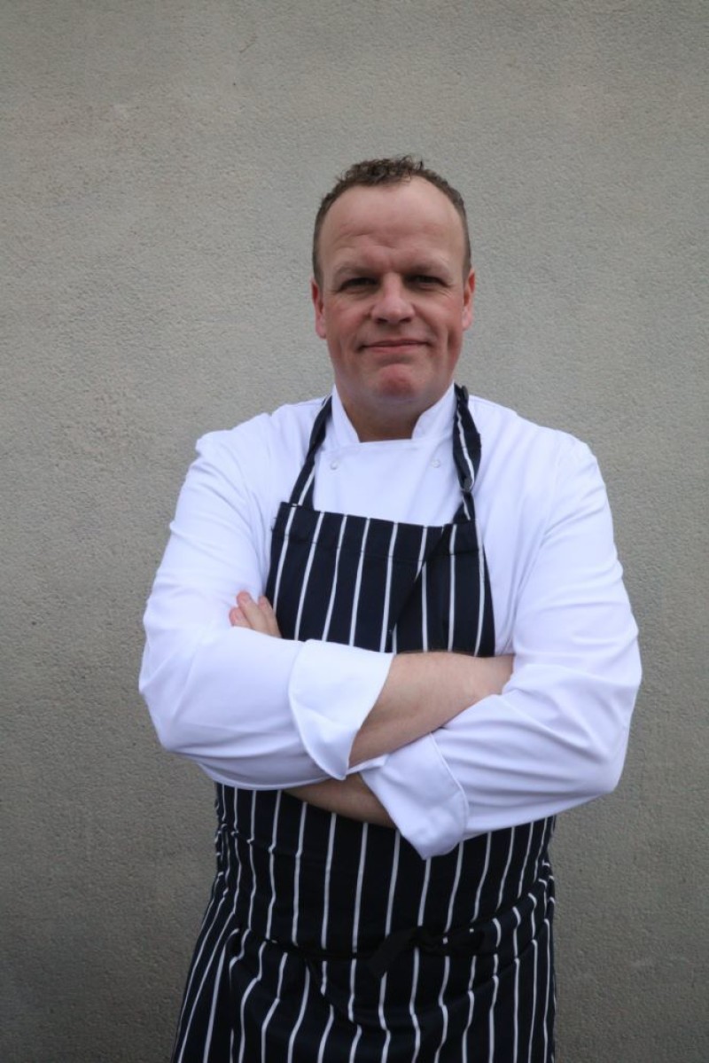 Main image for Five star rating for chef who manages to keep his cooking on track...