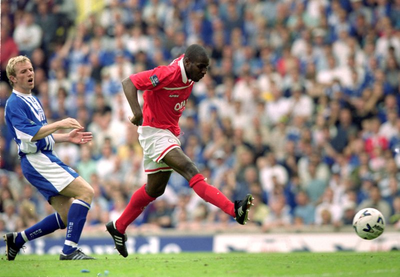 Main image for PLAY-OFF MEMORIES: Bruce hopes former team-mate can take Reds on better than 2000
