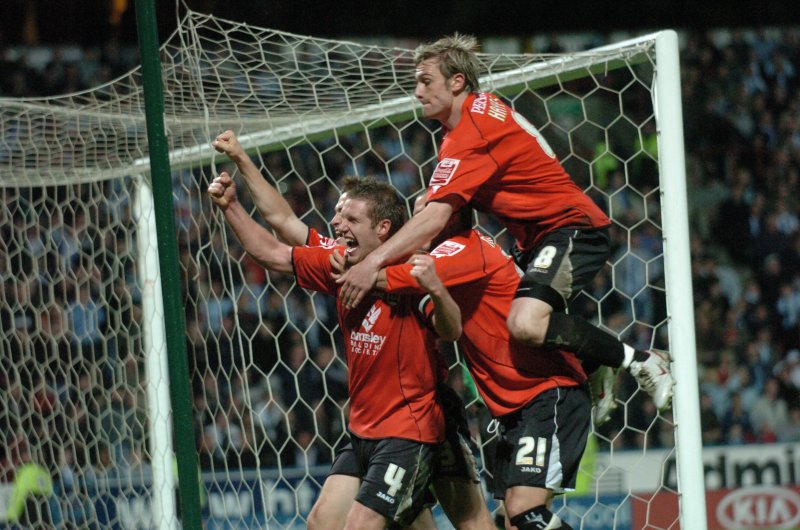 Main image for Reid backs Barnsley to repeat semi-final comeback heroics of 2006