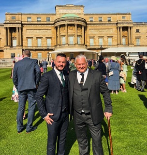 Boxing duo’s proud day at the palace Image