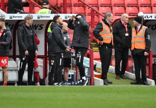 Devaney tells players ‘don’t worry about the noise’ amid Thalhammer revelations Image