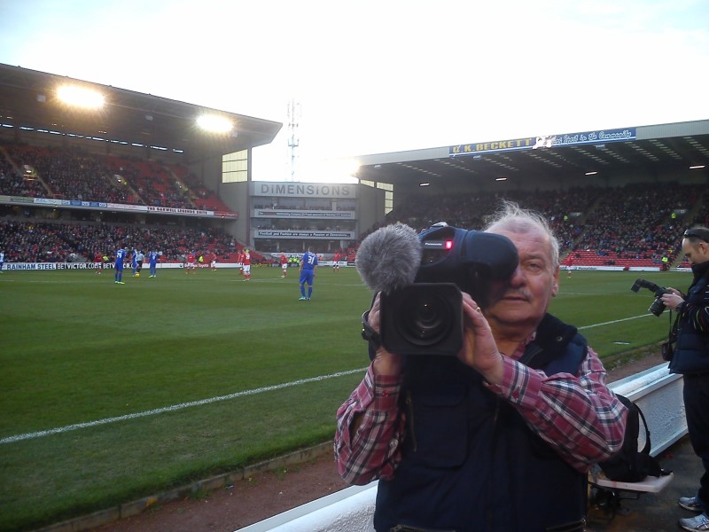 Main image for Tributes paid to Reds’ cameraman