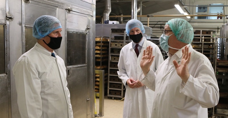 Main image for Bakery staff saved by ‘computer glitch’