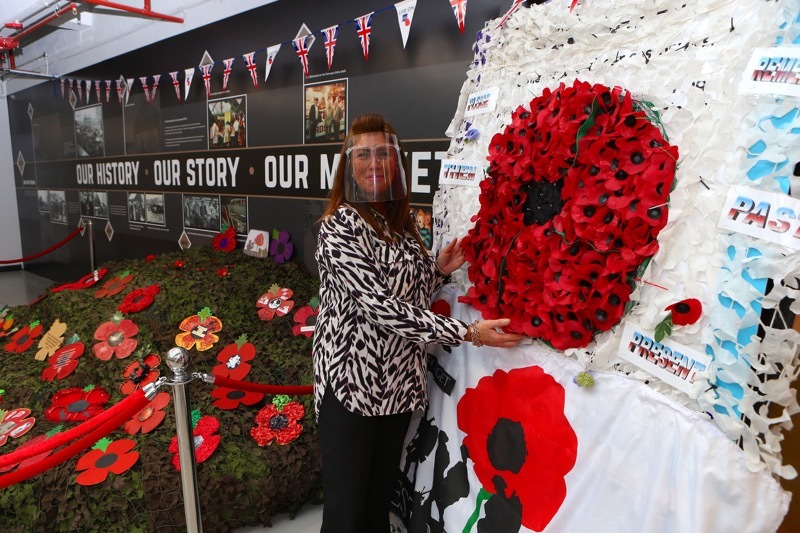 Main image for Stallholders Remembrance display on show