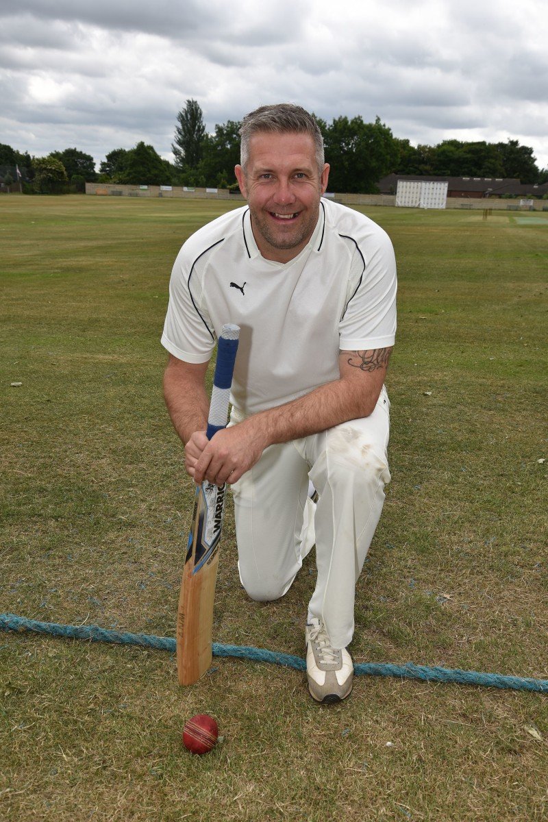 Main image for Ex-Reds to play cricket at Darfield for mental health charities